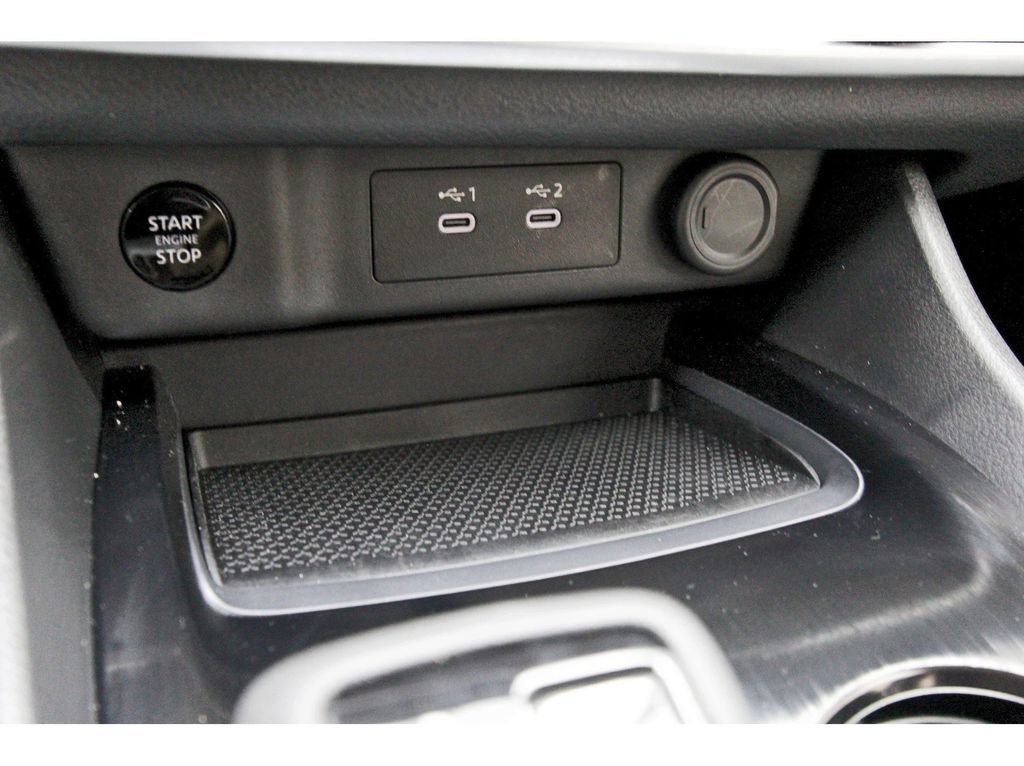 Certified 2025 Nissan Rogue S FWD image 23
