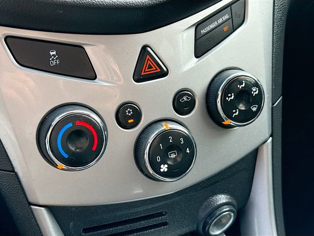 Used 2015 Chevrolet Trax LT w/ LPO, Cargo Package image 16