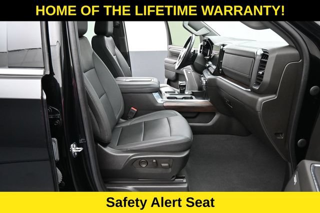 Used 2022 GMC Sierra 1500 SLT w/ SLT Premium Plus Package AWD/4WD image 54