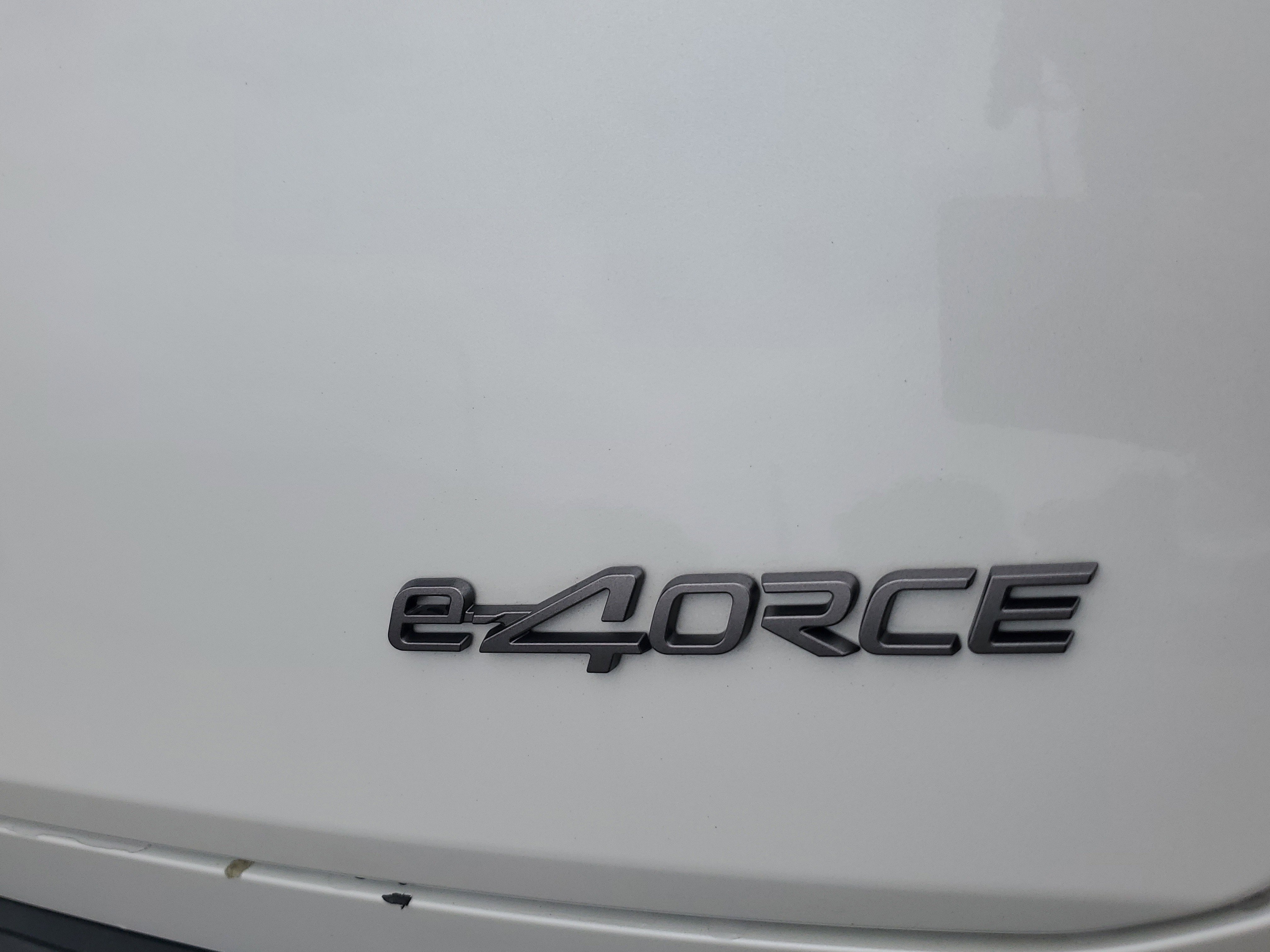 Used 2025 Nissan Ariya AWD image 30