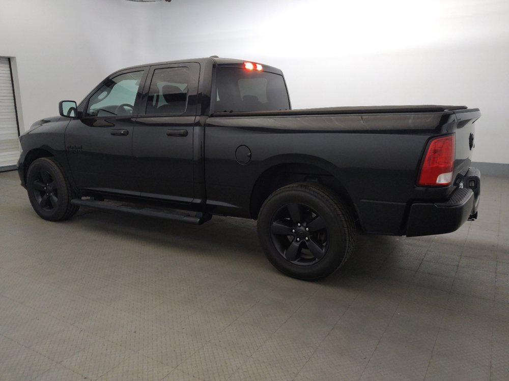 Used 2018 RAM 1500 Express w/ Black Ram 1500 Express Group AWD/4WD image 3