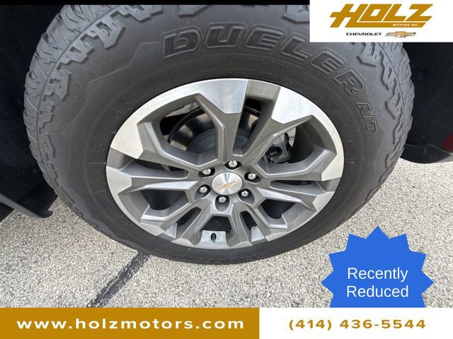 Certified 2023 Chevrolet Silverado 1500 High Country w/ Technology Package image 34