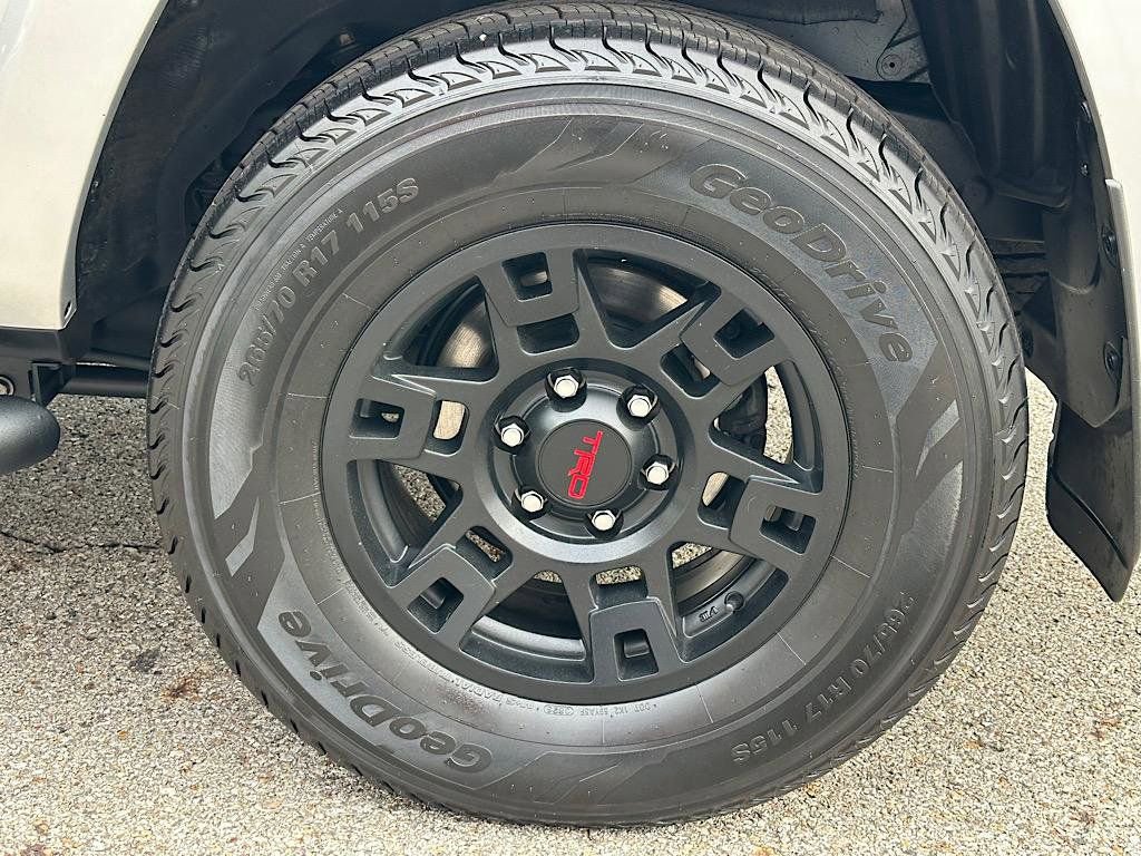 Certified 2023 Toyota 4Runner SR5 Premium w/ Moonroof Package RWD image 31