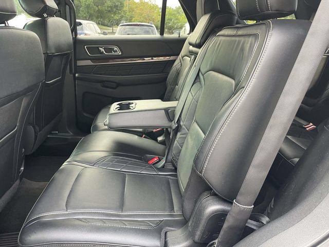 Used 2016 Ford Explorer Platinum AWD/4WD image 12
