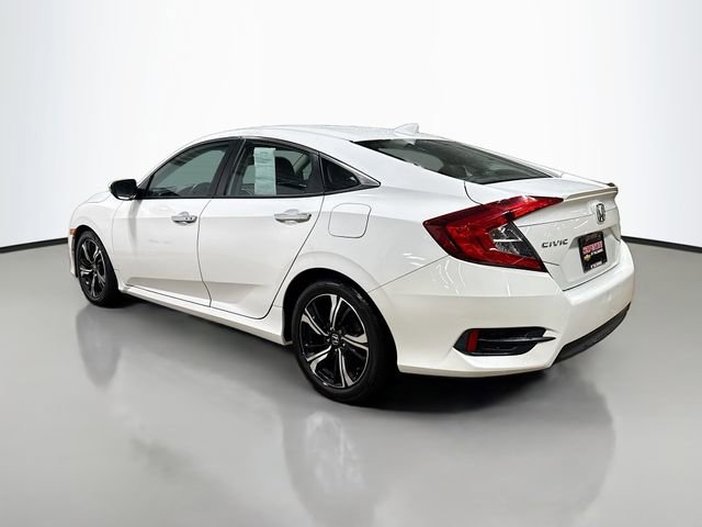 Used 2018 Honda Civic Touring image 9