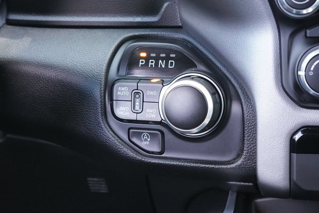 Used 2023 RAM 1500 Big Horn AWD/4WD image 23