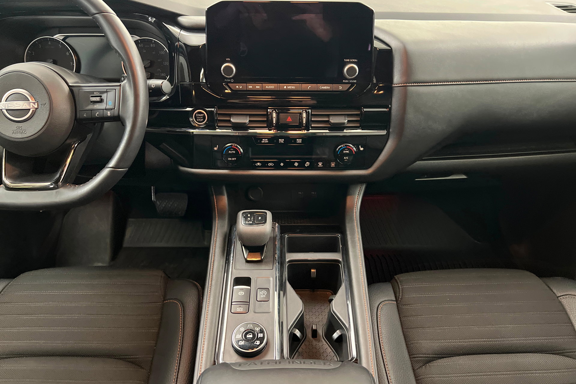 Used 2024 Nissan Pathfinder Rock Creek image 14