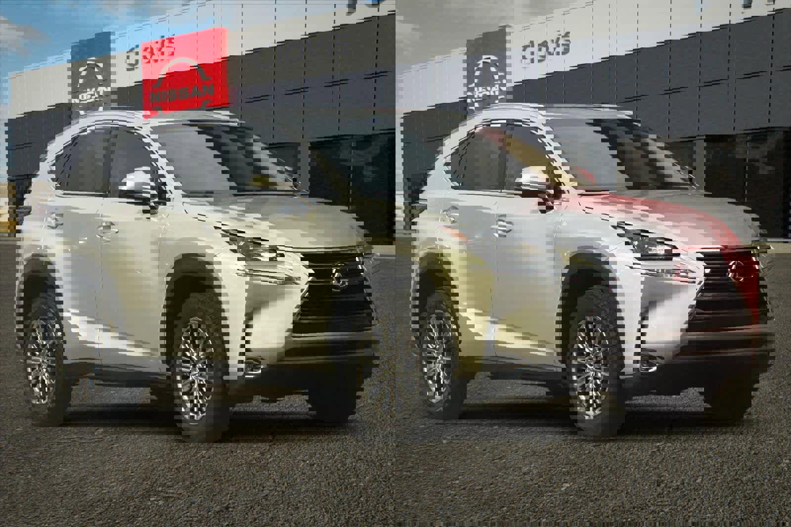 Used 2015 Lexus NX 200t FWD image 10