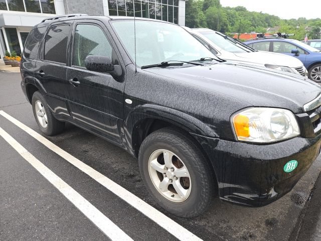 Used 2005 MAZDA Tribute s w/ Package 2 AWD/4WD image 2