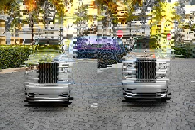 Used 2013 Rolls-Royce Phantom Sedan image 4