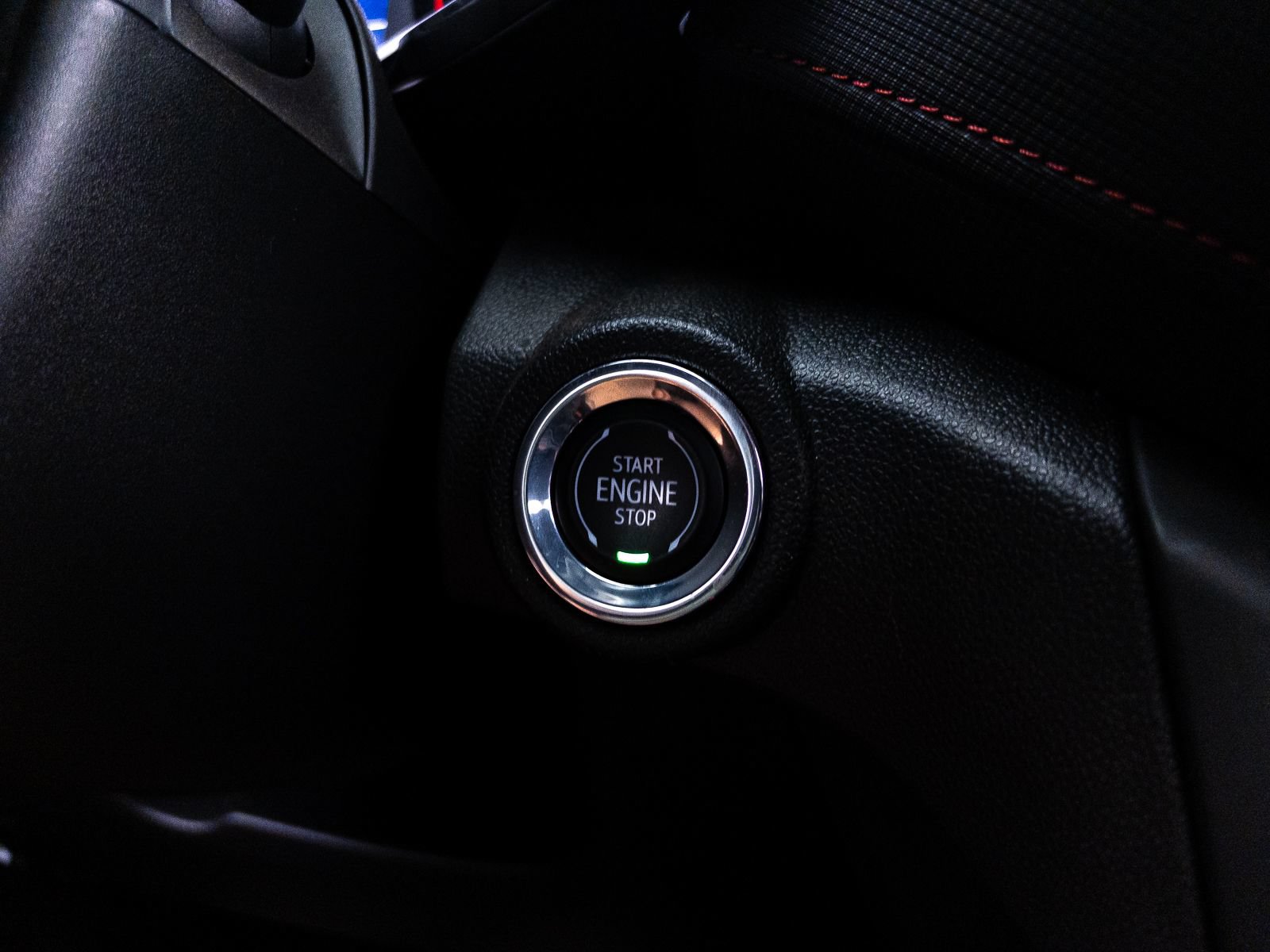 Used 2023 Chevrolet TrailBlazer RS FWD image 7