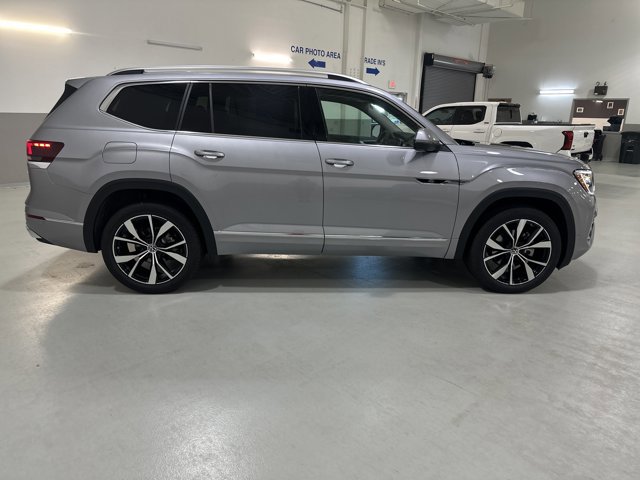New 2026 Volkswagen Atlas SEL Premium R-Line image 10