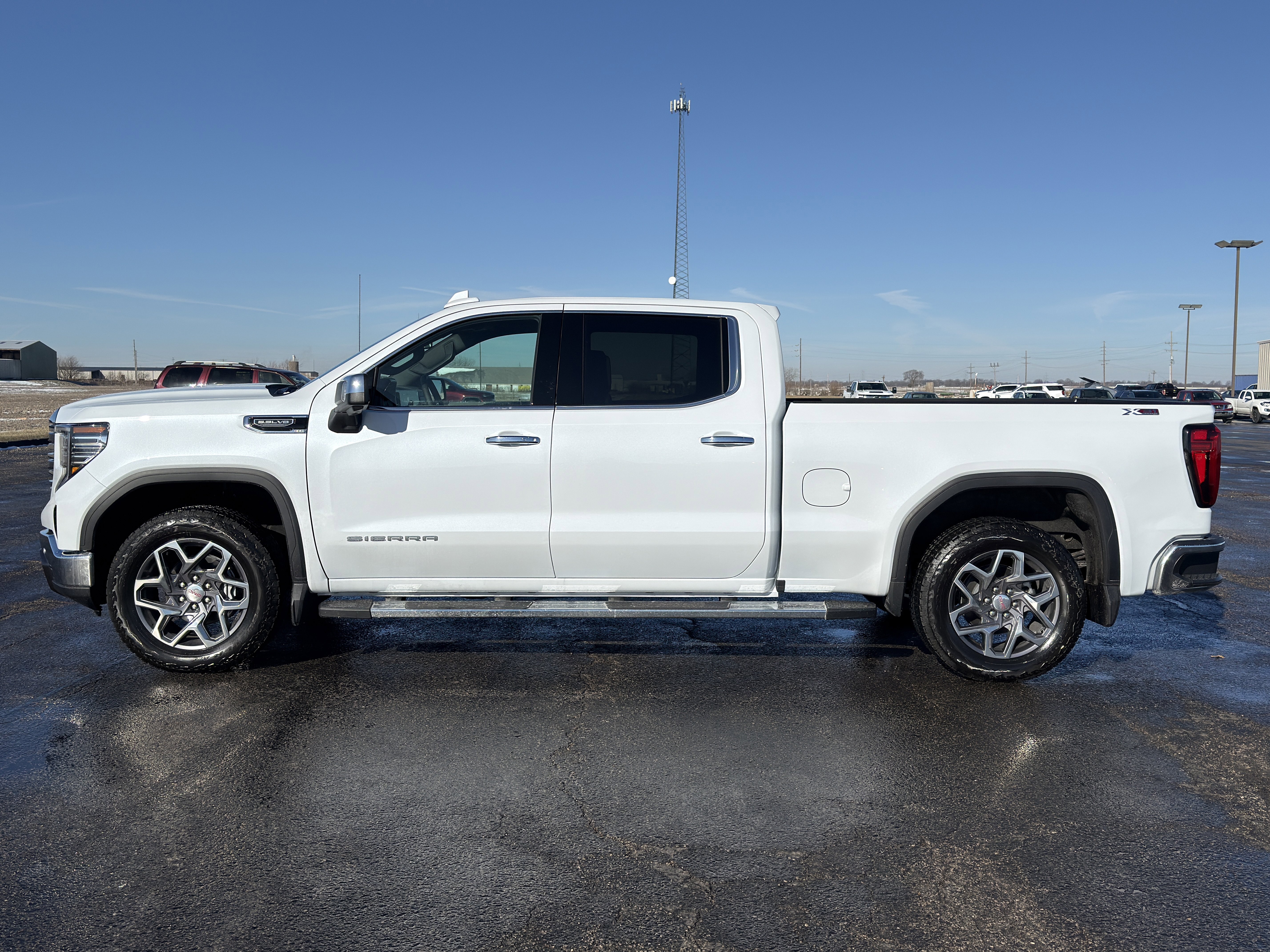 New 2026 GMC Sierra 1500 SLT w/ SLT Premium Plus Package image 7