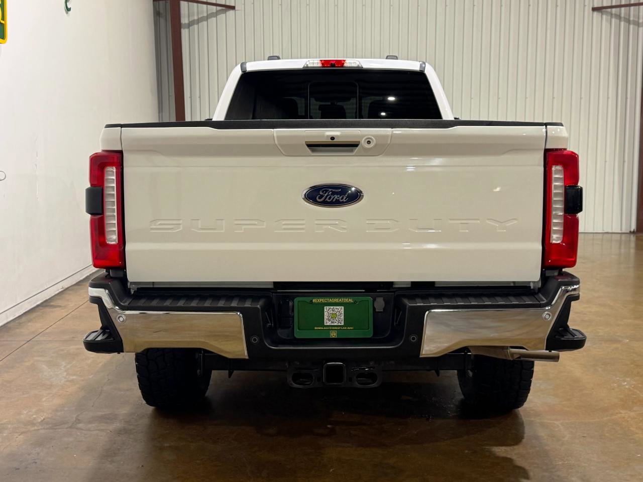 Used 2024 Ford F350 Lariat w/ Chrome Package AWD/4WD image 8
