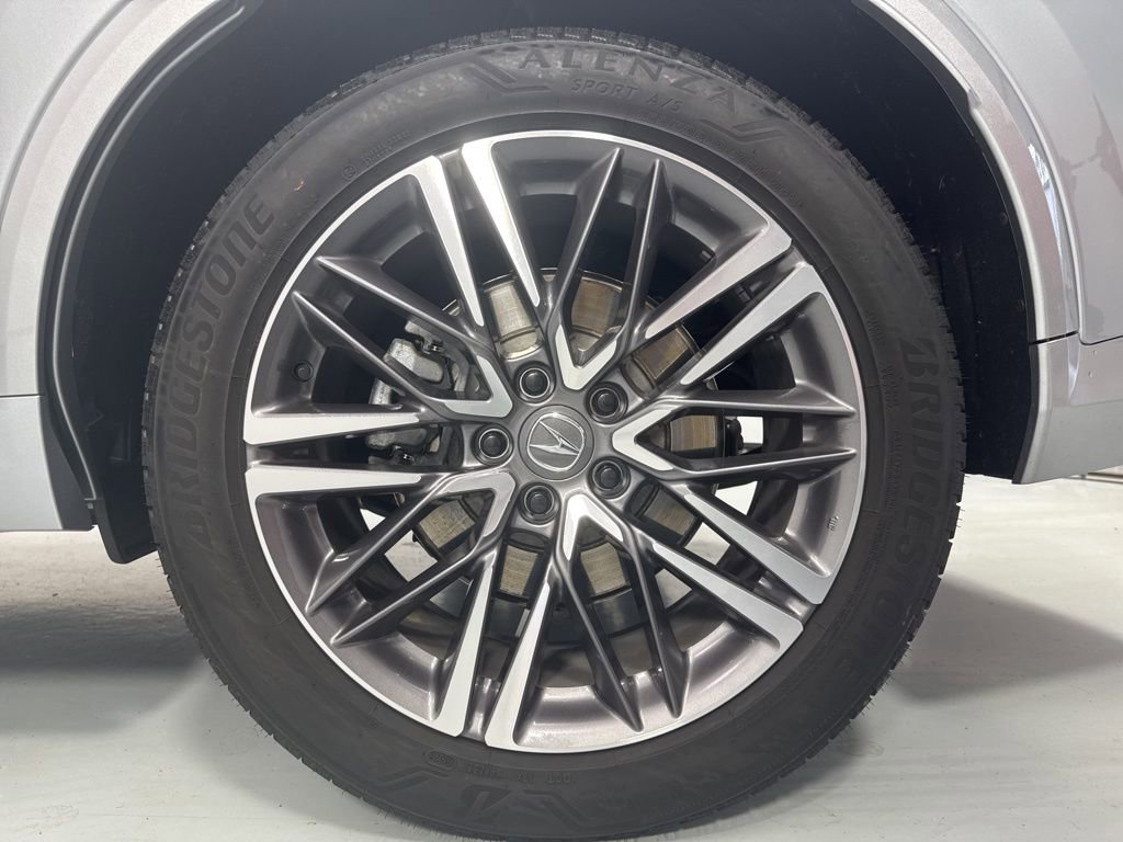 Used 2025 Acura MDX w/ Advance Package image 9