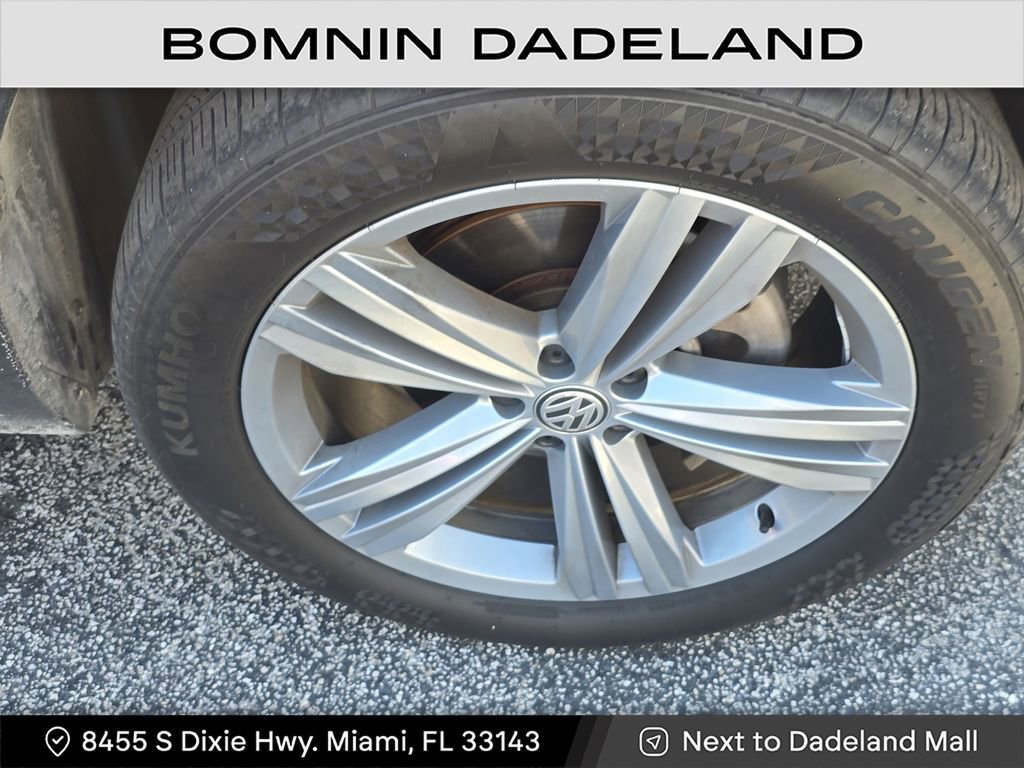 Used 2019 Volkswagen Atlas SE w/ Panoramic Sunroof Package image 10