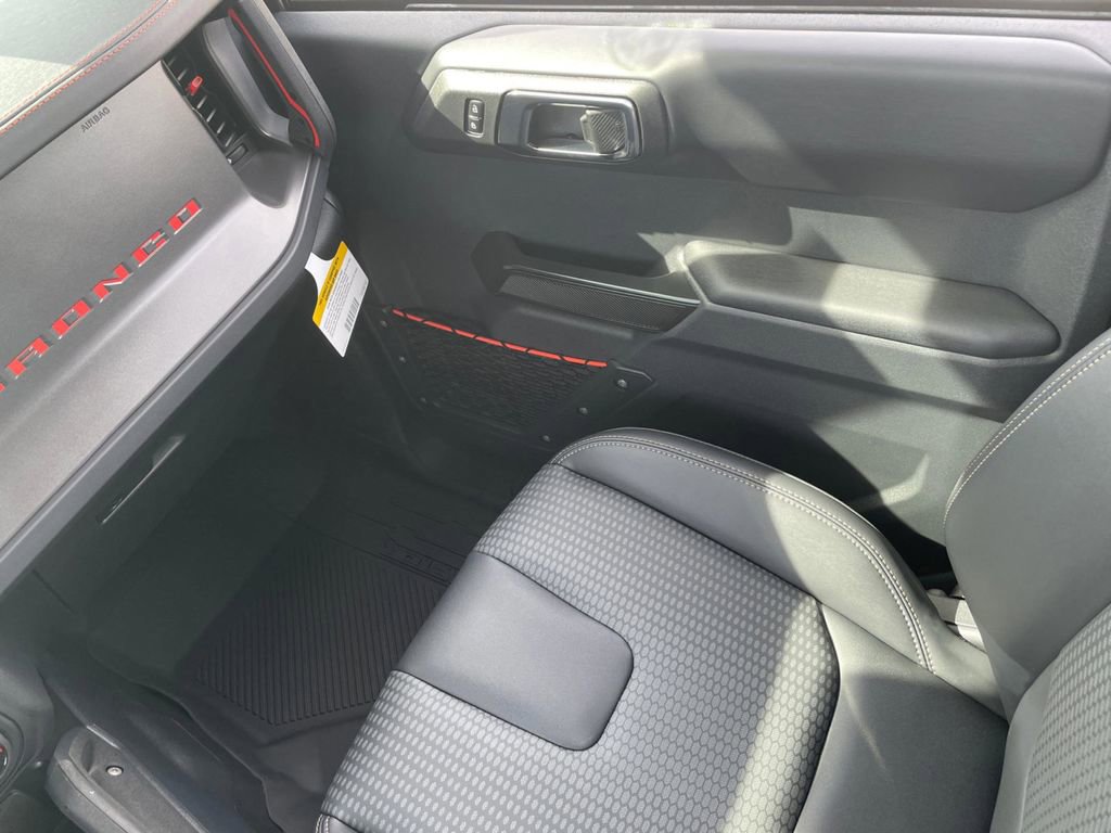 New 2025 Ford Bronco Raptor image 15