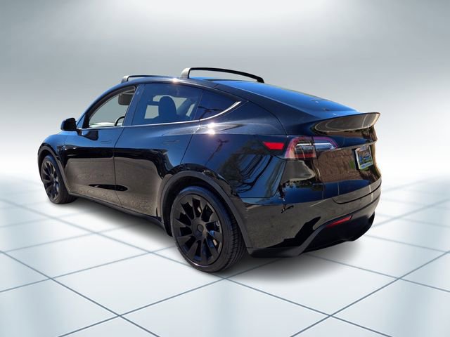 Used 2021 Tesla Model Y Long Range image 7