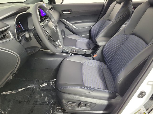 Used 2024 Toyota Corolla Cross AWD Hybrid image 19