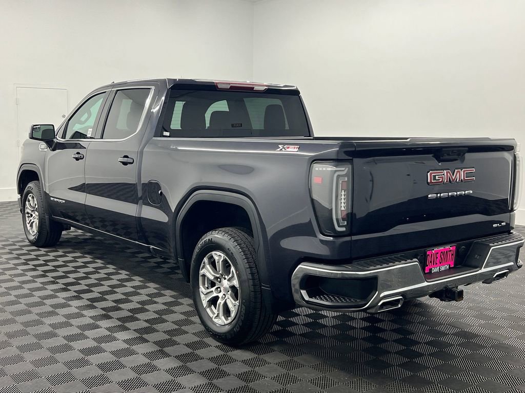 Used 2023 GMC Sierra 1500 SLE w/ X31 Off-Road Package image 3