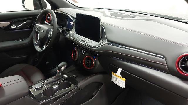 New 2025 Chevrolet Blazer RS w/ Driver Confidence II Package image 29