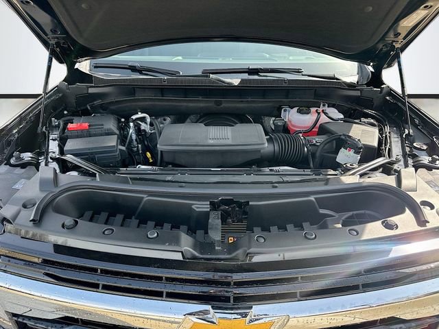 New 2026 Chevrolet Suburban LS image 32