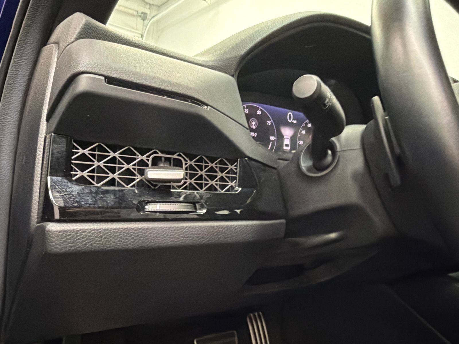 Used 2025 Honda Accord Sport image 28