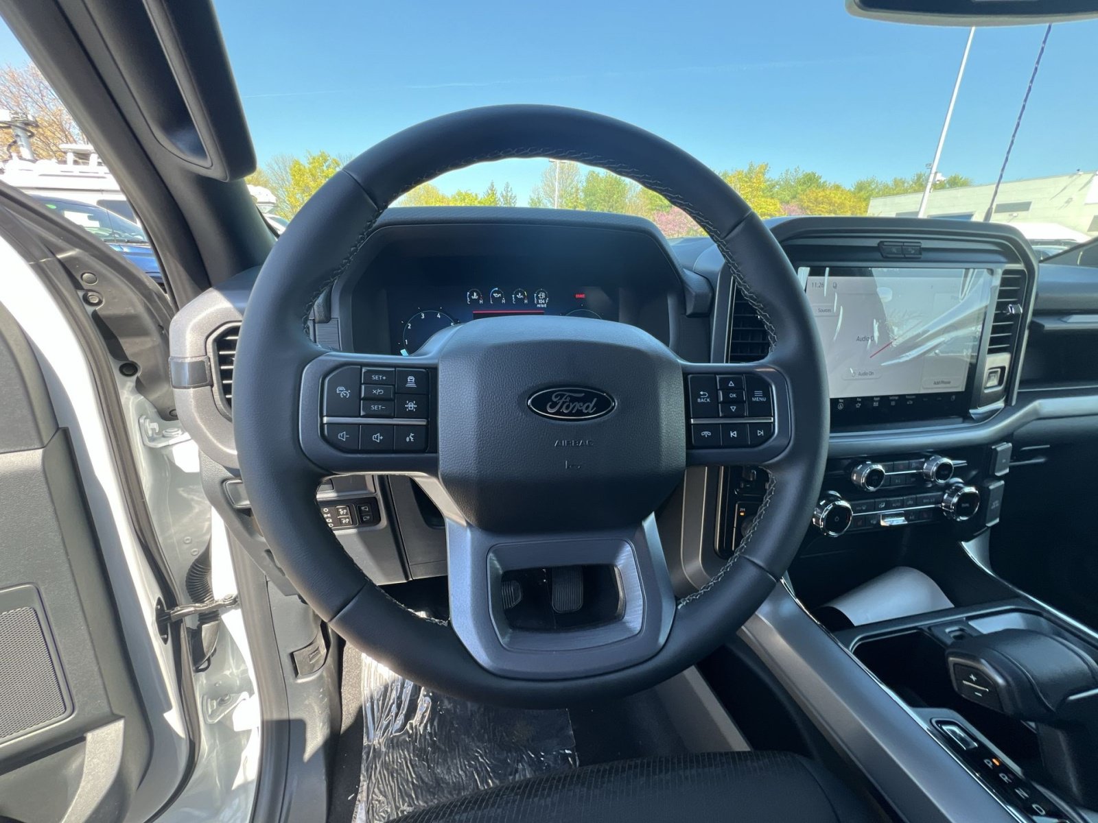 New 2026 Ford F150 XLT w/ Equipment Group 302A MID AWD/4WD image 24