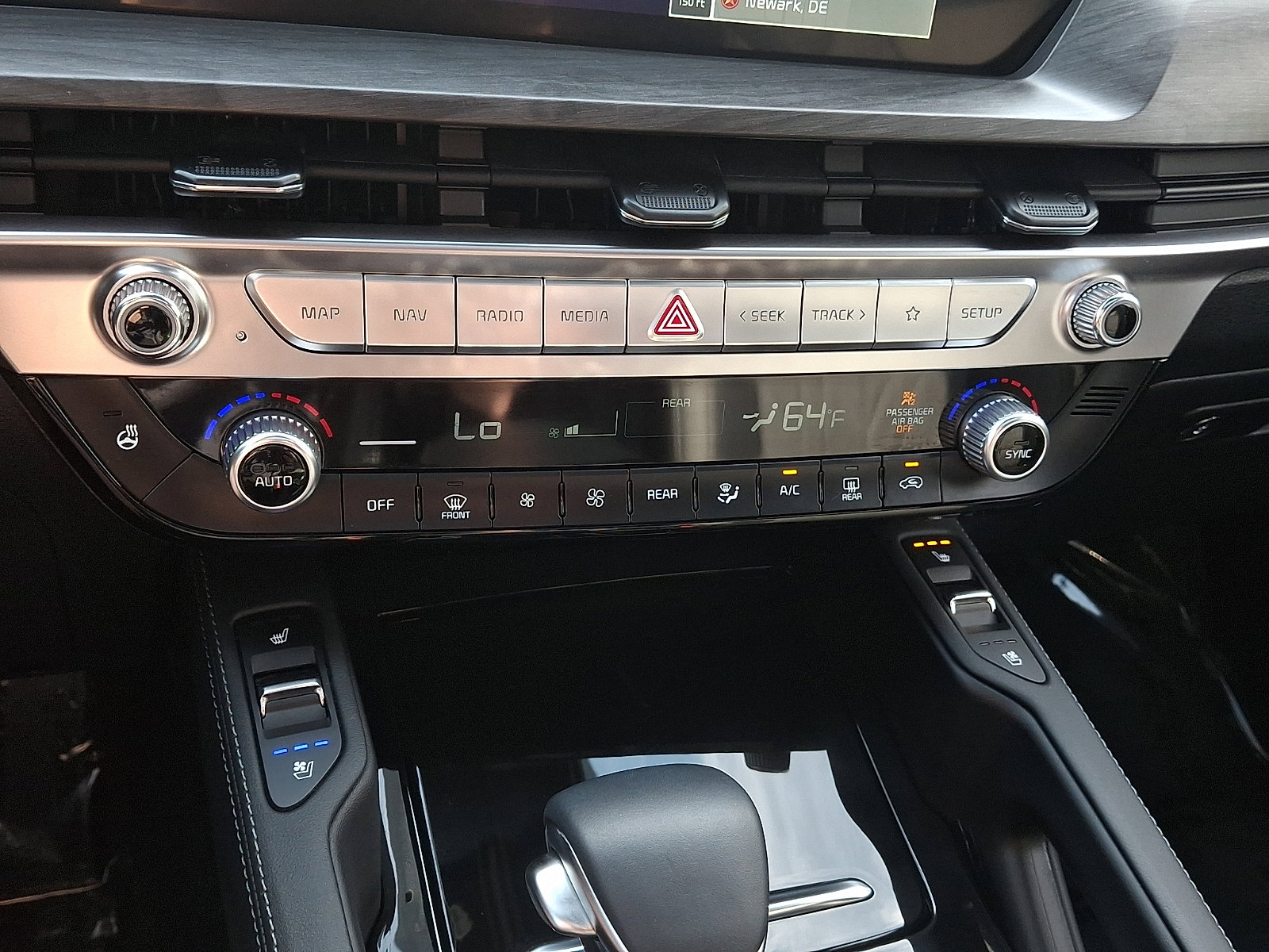 Used 2025 Kia Telluride EX X-Line AWD/4WD image 16