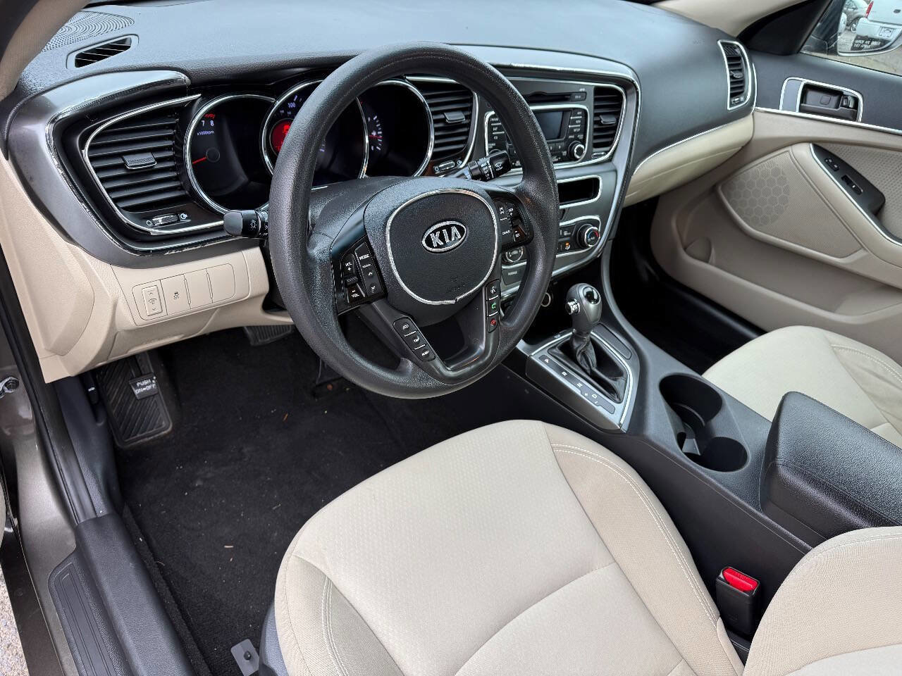 Used 2012 Kia Optima LX image 14