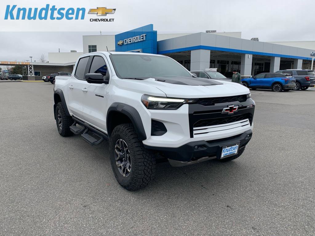 Used 2026 Chevrolet Colorado ZR2 w/ Technology Package image 1