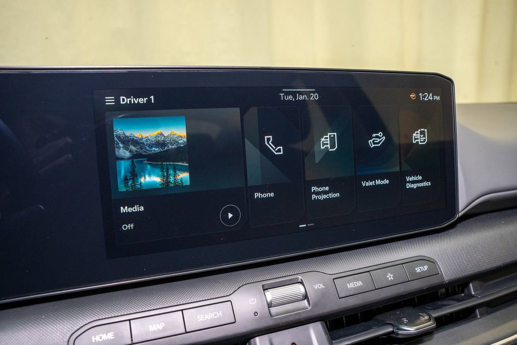 New 2025 Kia K4 LXS image 13