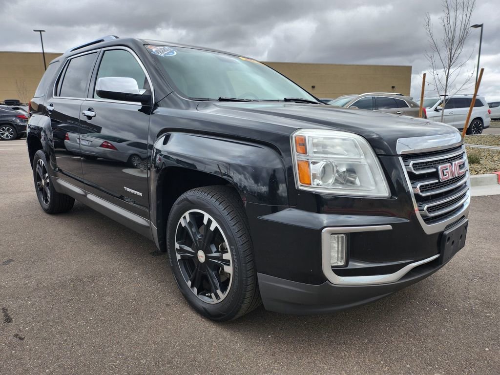 Used 2017 GMC Terrain SLT w/ Driver Alert Package I image 2