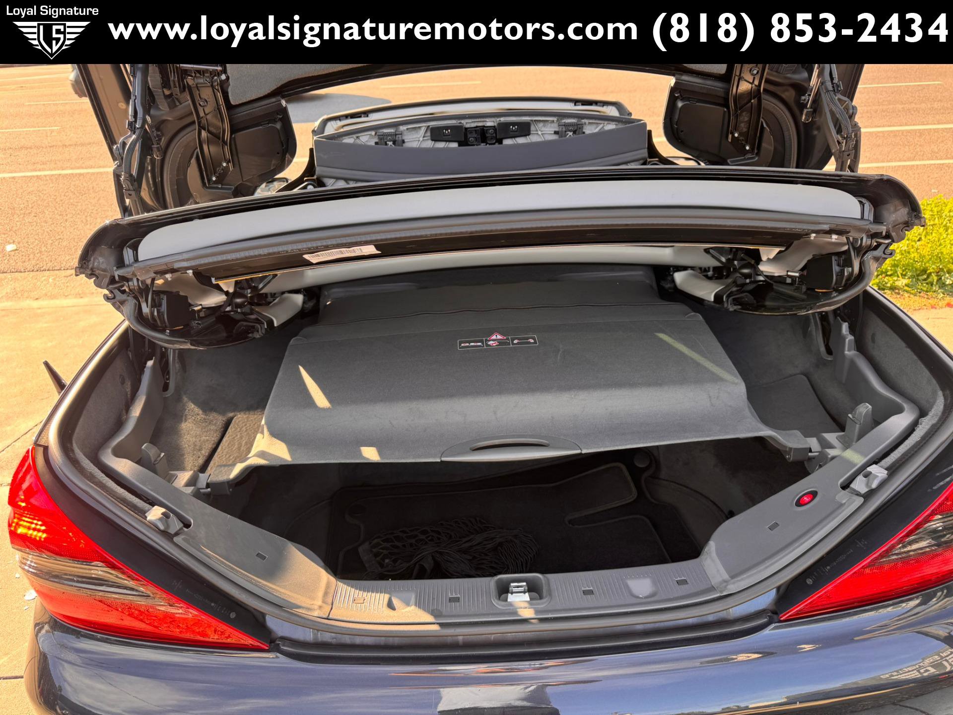 Used 2012 Mercedes-Benz SL 550 image 8