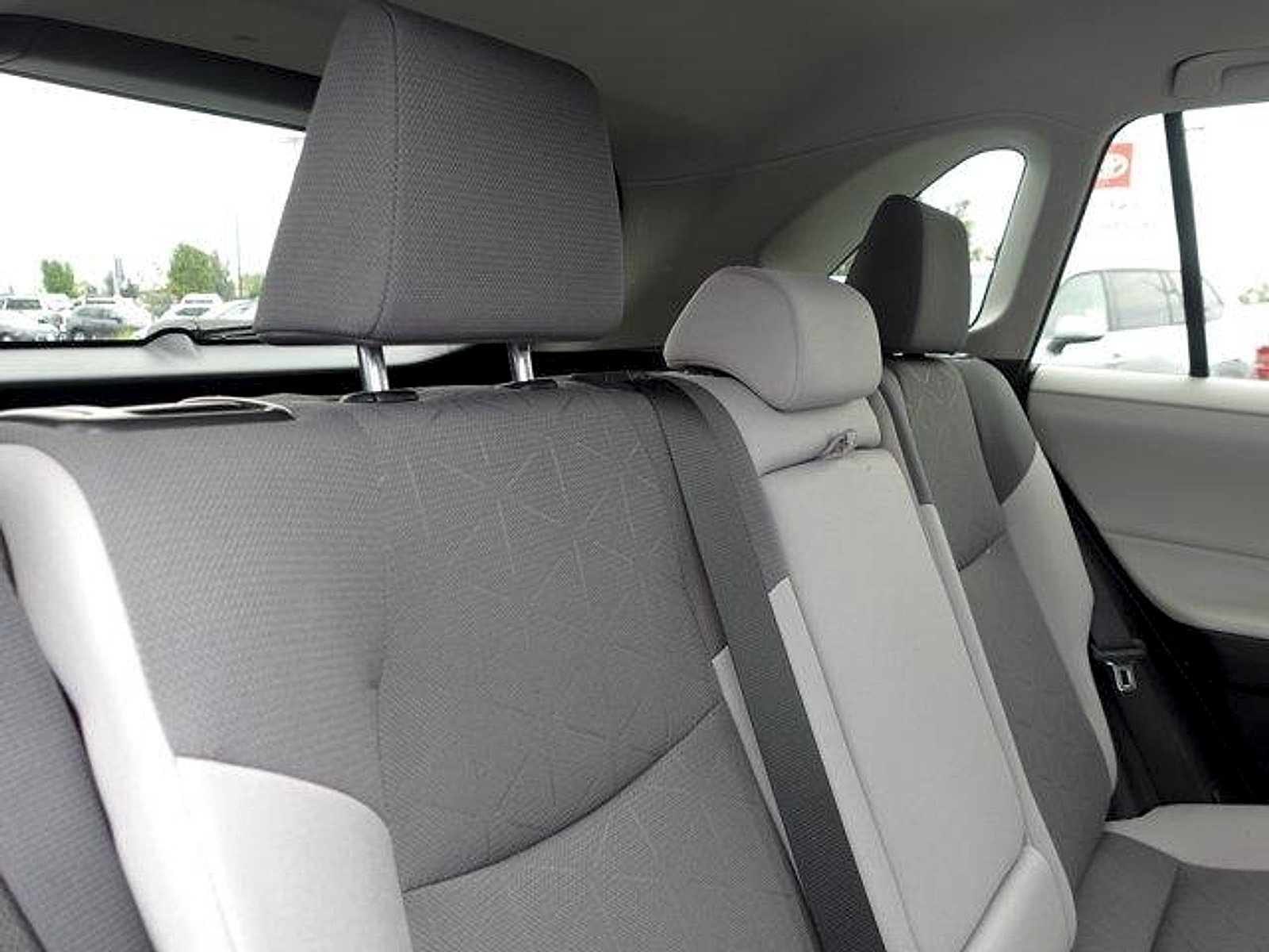 Certified 2021 Toyota RAV4 XLE w/ Convenience Package AWD/4WD image 13
