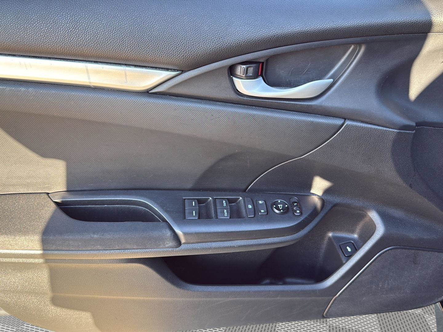 Used 2017 Honda Civic LX image 12