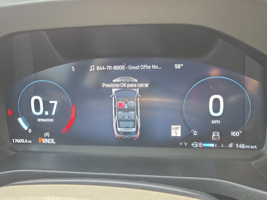Used 2025 Ford Explorer Active RWD image 28