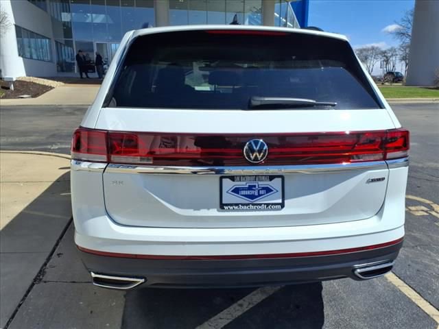 New 2025 Volkswagen Atlas SE image 6