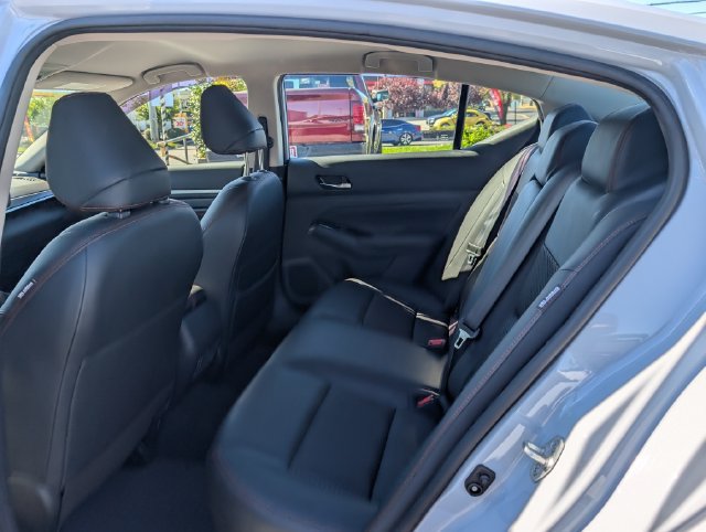 Used 2023 Nissan Altima 2.5 SR FWD image 14