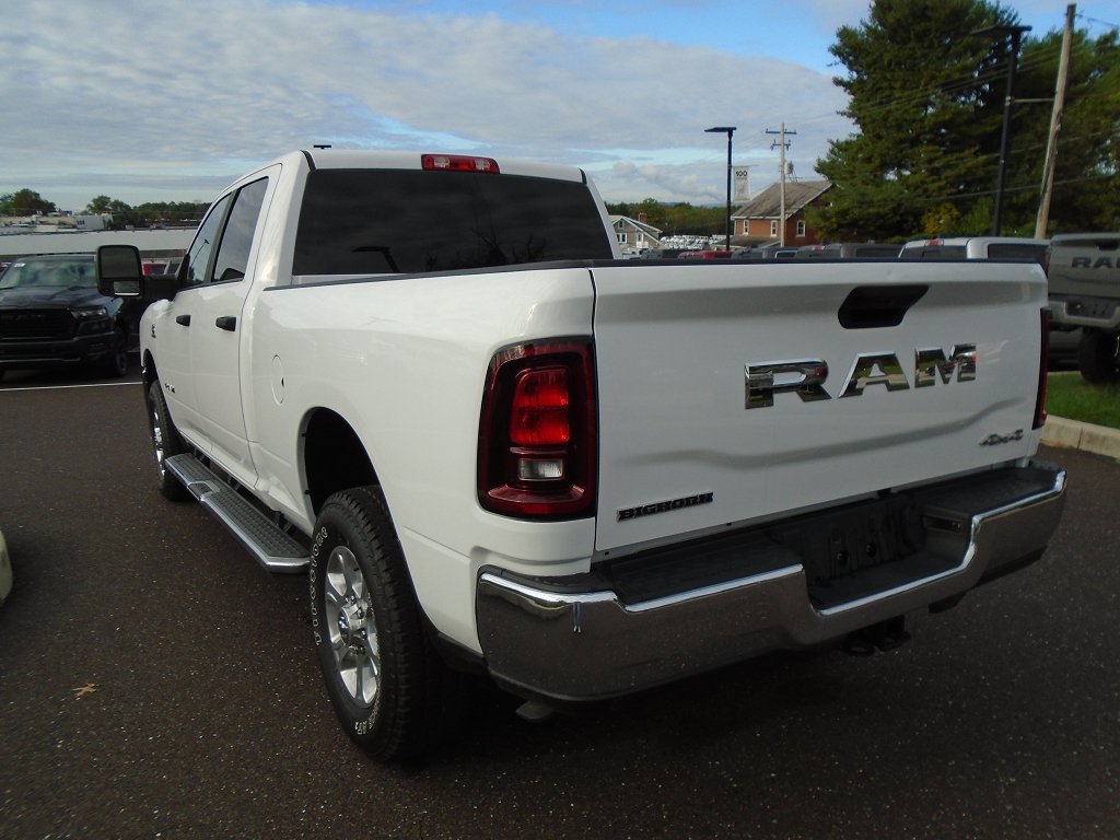 Used 2025 RAM 2500 Big Horn AWD/4WD image 4