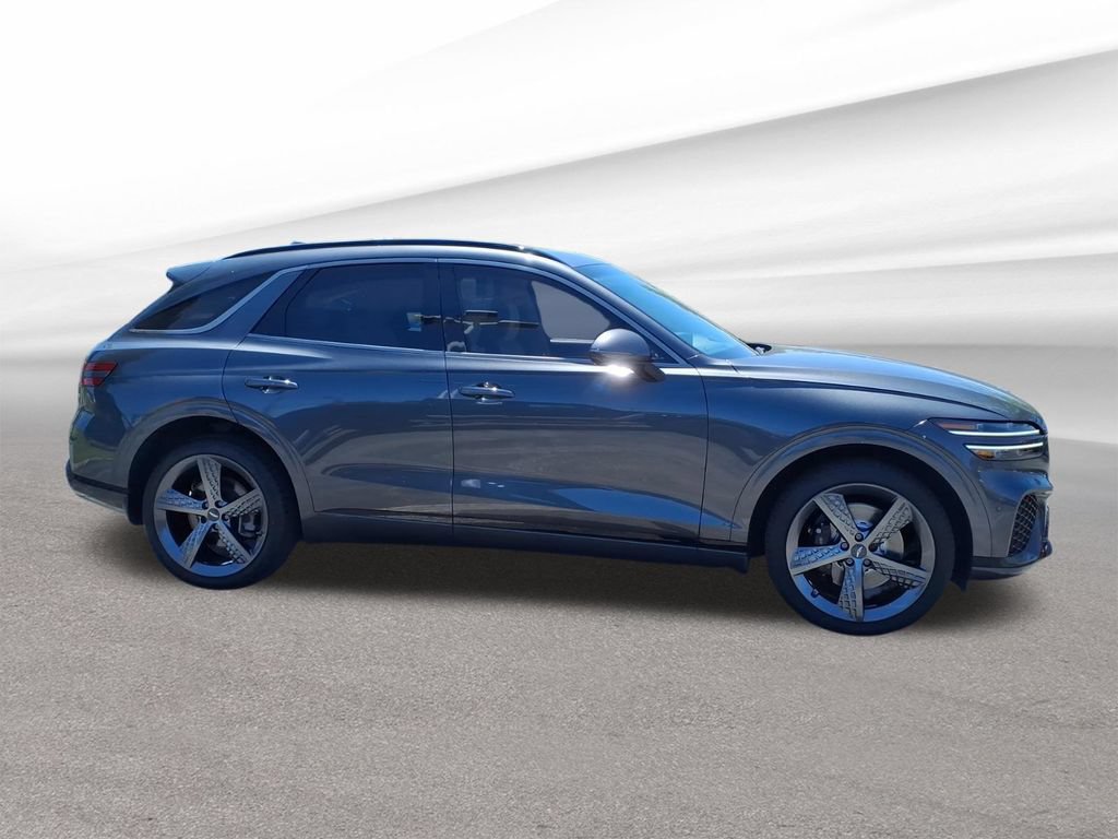 Used 2022 Genesis GV70 3.5T Sport w/ Sport Prestige Package AWD/4WD image 6