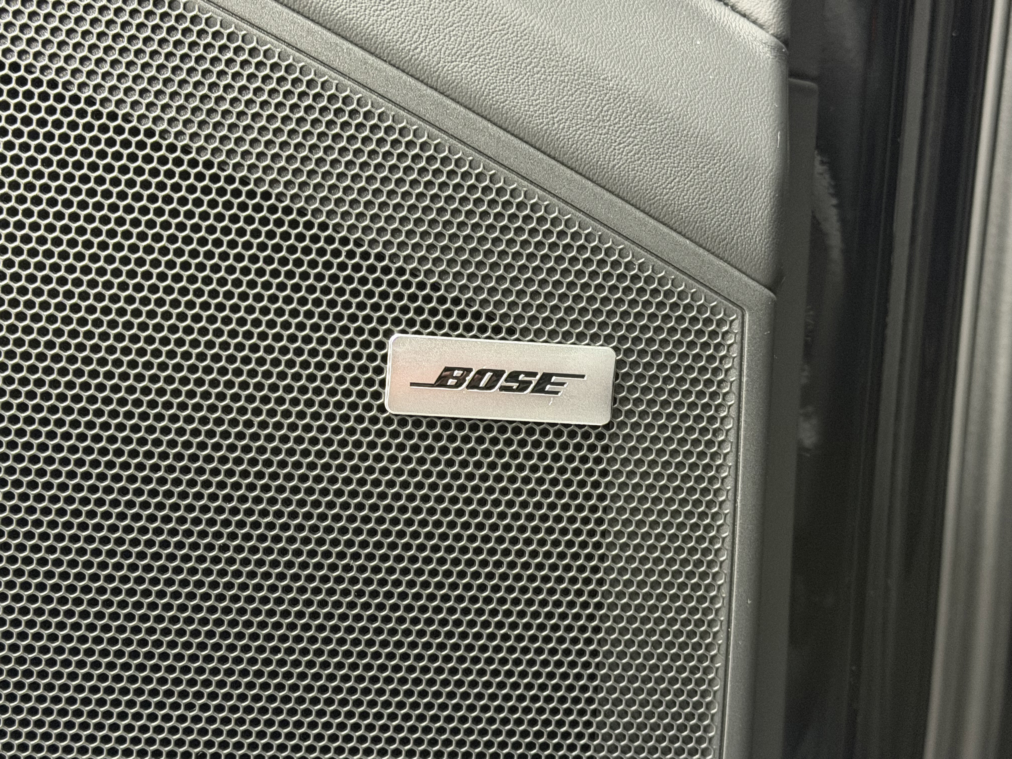 New 2026 Porsche Cayenne S image 30