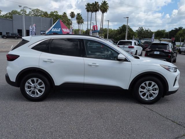 Used 2023 Ford Escape Active w/ Tech Pack #2 FWD image 3