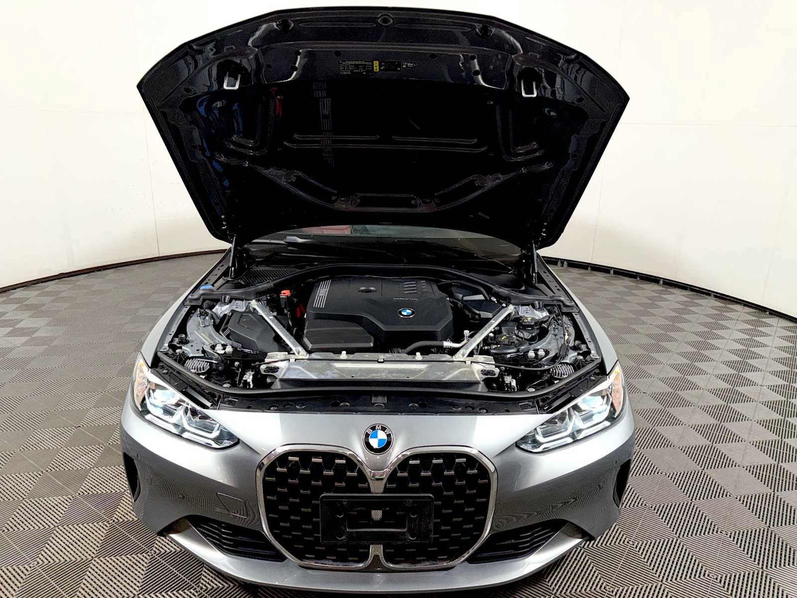 Used 2024 BMW 430i xDrive Coupe w/ Convenience Package AWD/4WD image 31