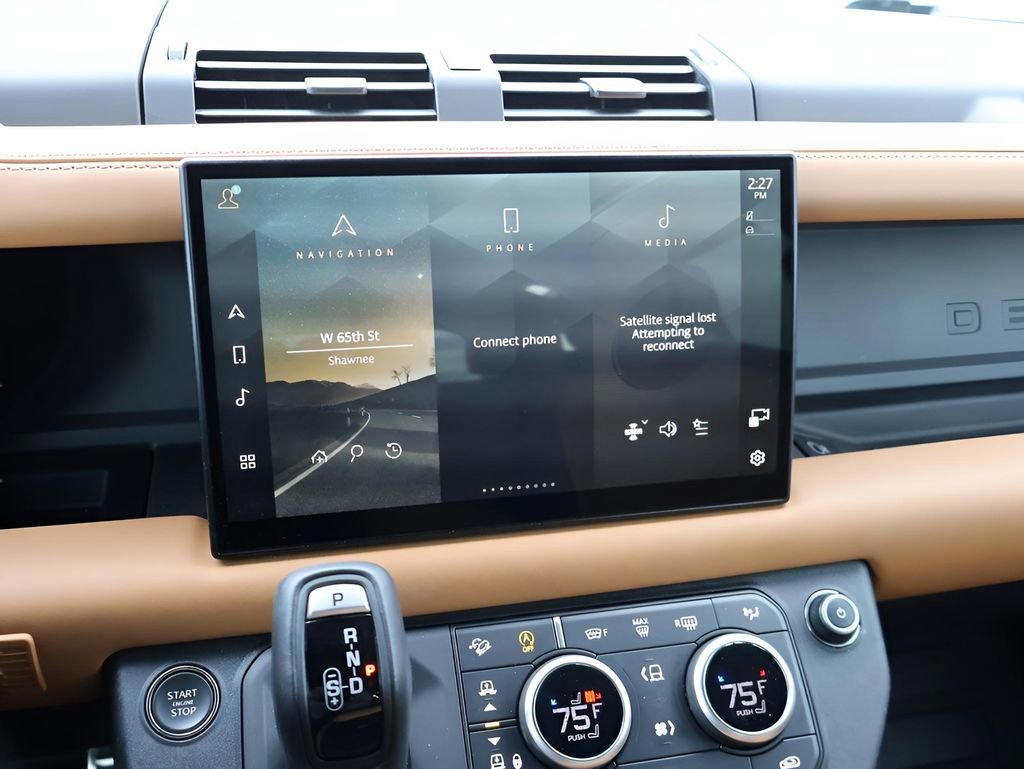 Certified 2024 Land Rover Defender 110 X image 22