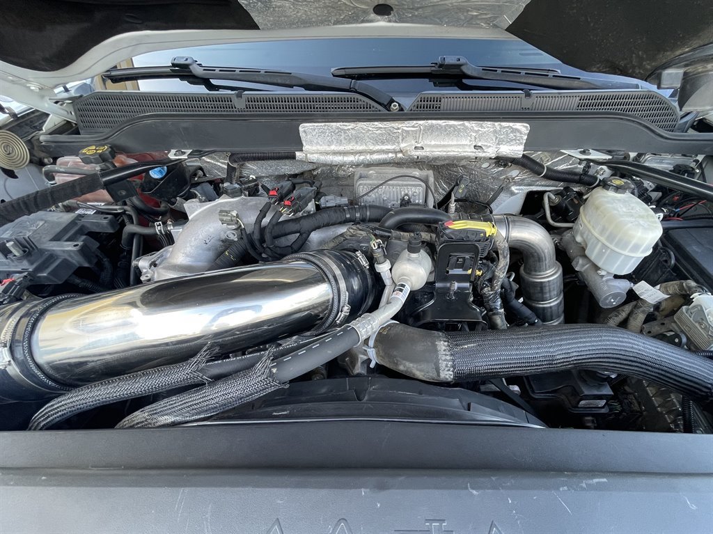 Used 2018 Chevrolet Silverado 3500 LTZ w/ Duramax Plus Package AWD/4WD image 6