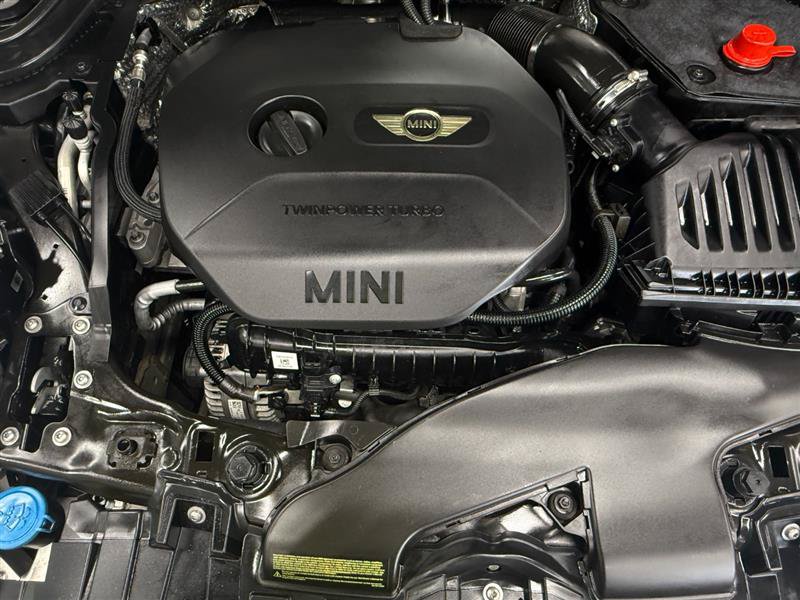 Used 2015 MINI Cooper 4-Door Hardtop FWD image 19