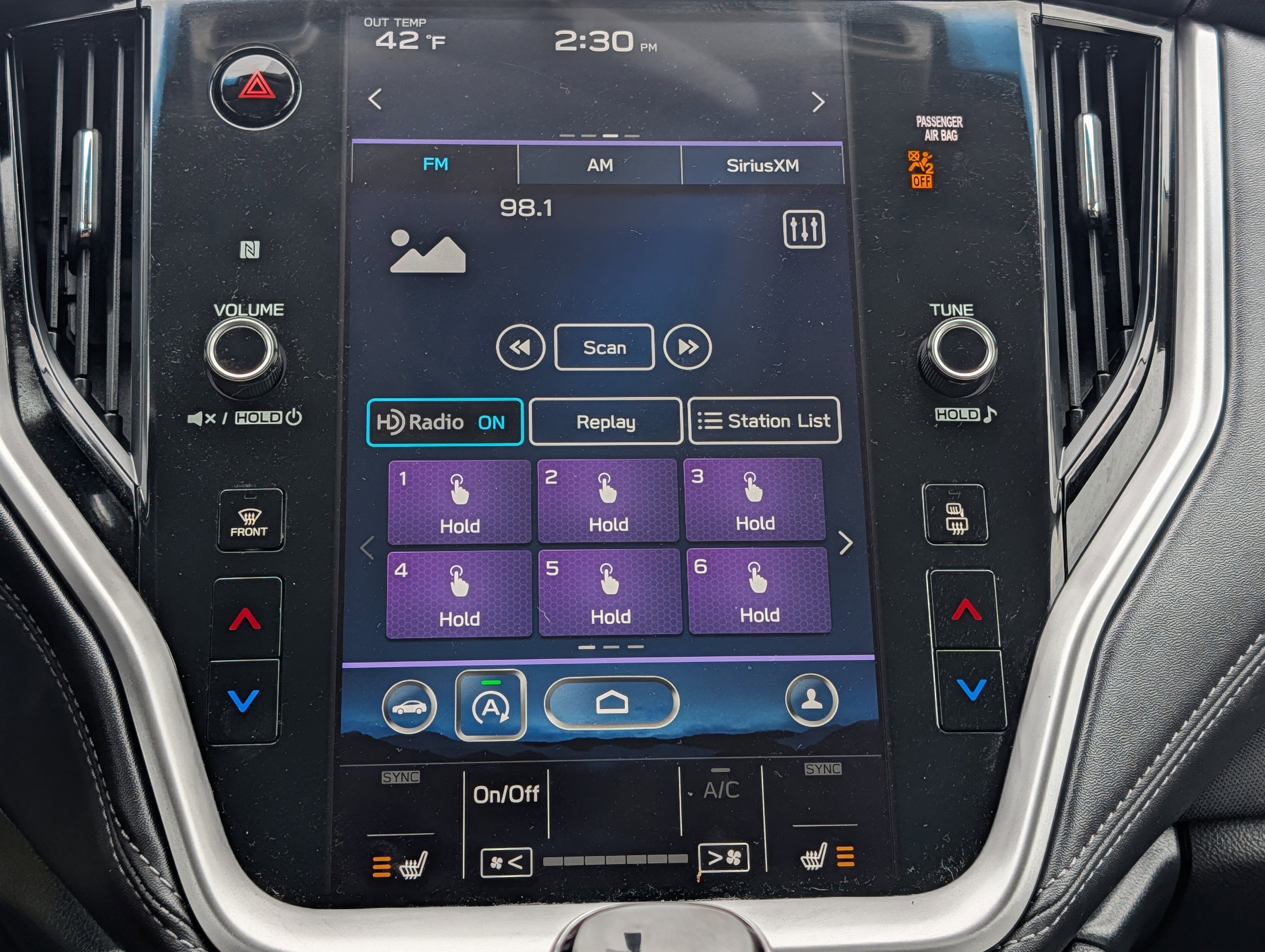 Used 2022 Subaru Outback Premium image 22