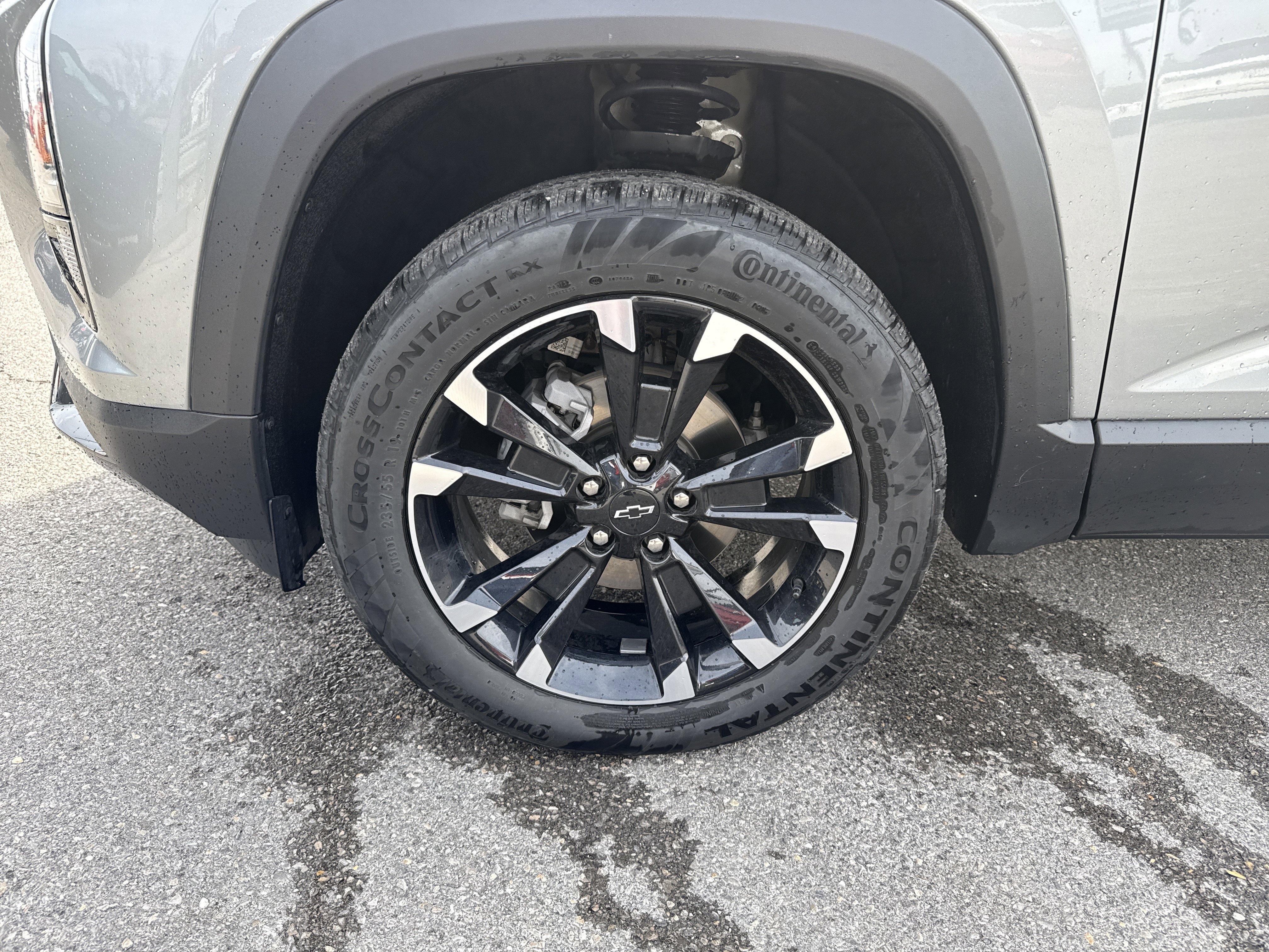 Used 2025 Chevrolet Equinox RS image 11