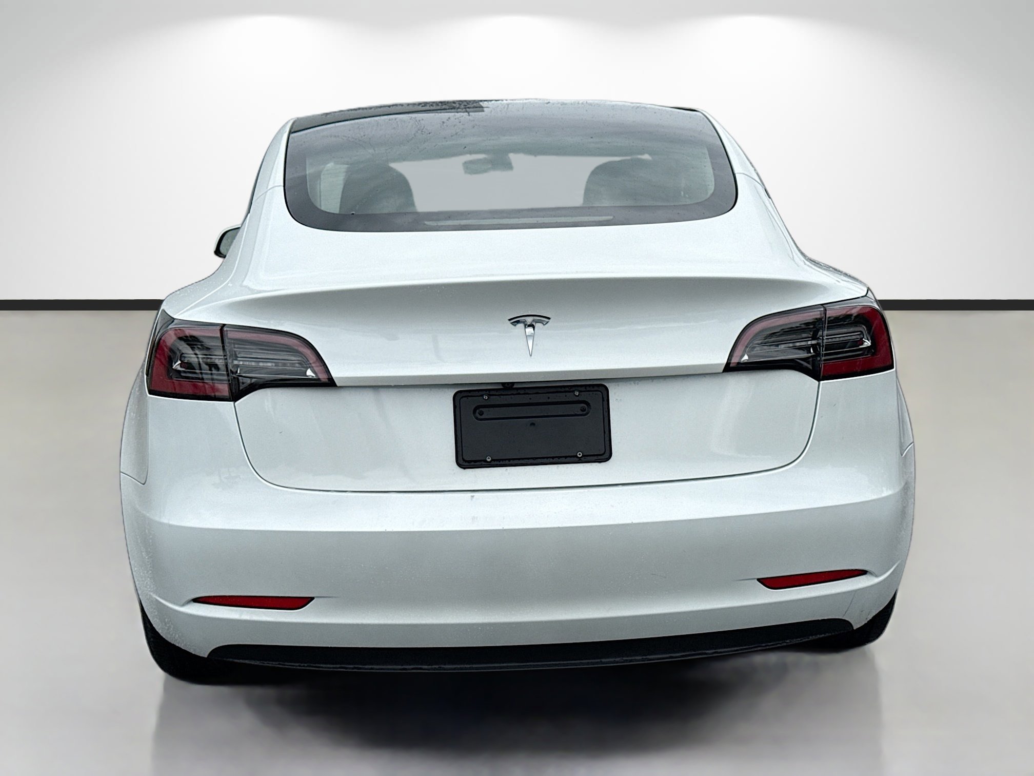Used 2023 Tesla Model 3 Standard Range RWD image 4